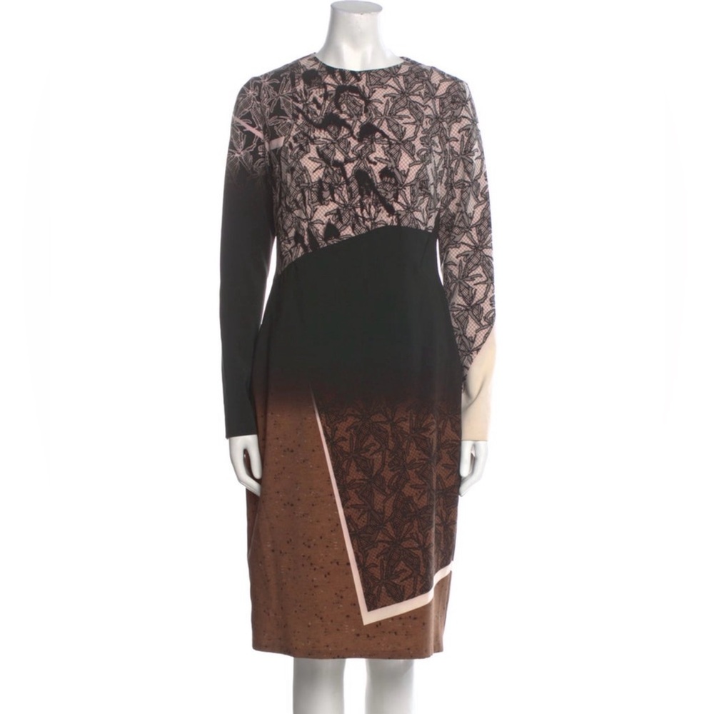 Long sleeve dress.